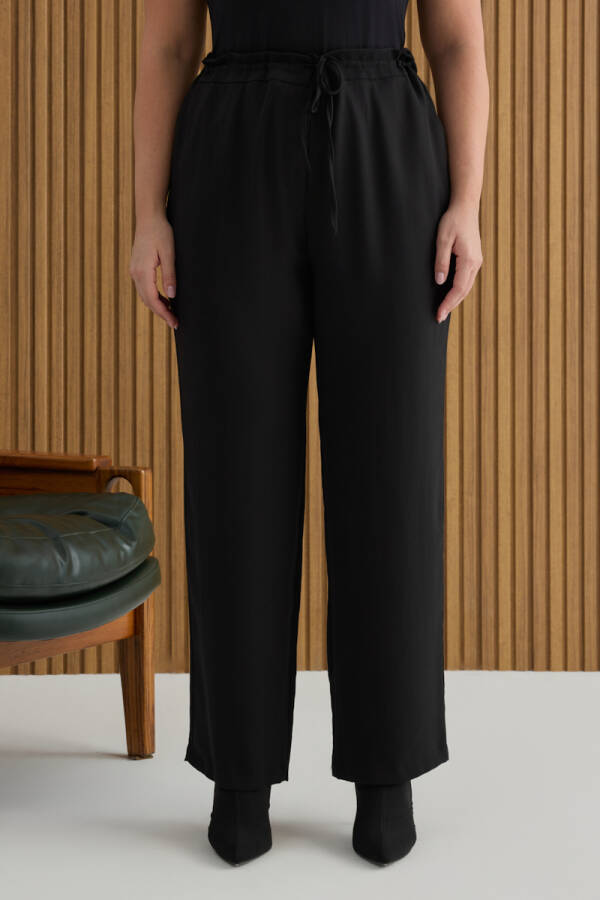 Siyah Beli Bağcıklı Tencel Pantolon - 3