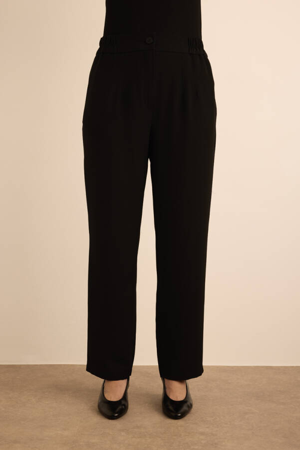 Siyah Beli Lastik Detaylı Krep Pantolon - 3