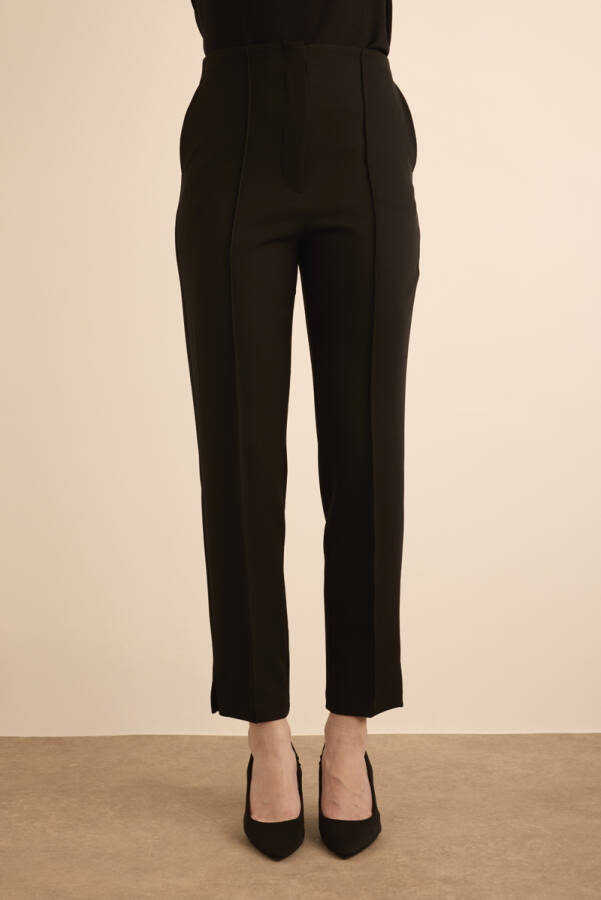 Siyah Beli Lastik Detaylı Krep Pantolon - 2