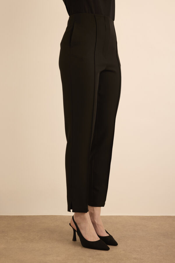 Siyah Beli Lastik Detaylı Krep Pantolon - 3