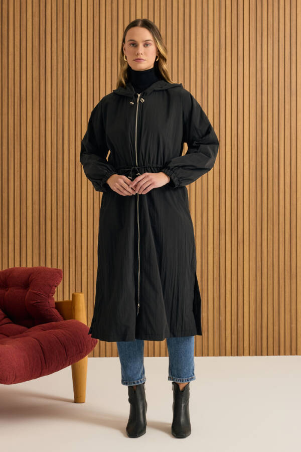 Siyah Beli Lastik Detaylı Su İtici Yağmurluk - 2