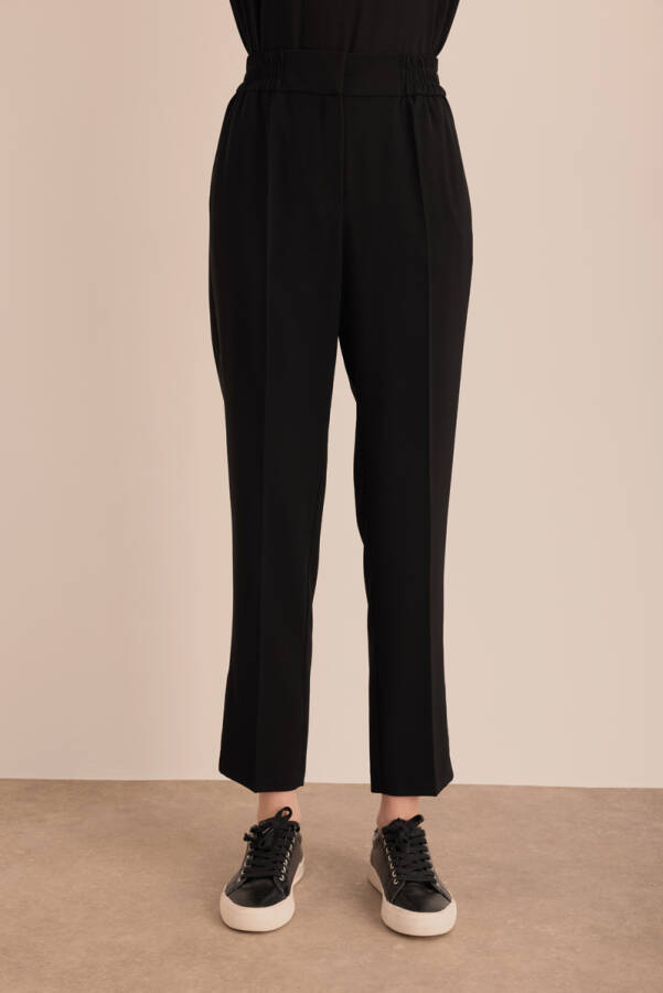 Siyah Beli Lastikli Detaylı Dokuma Havuç Pantolon - 2