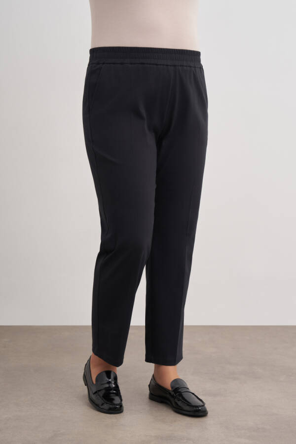 Siyah Beli Lastikli Dokuma Pantolon - Aker (1)