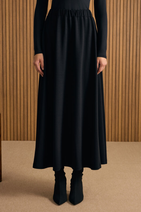 Siyah Beli Lastikli Örme Kloş Etek - 4