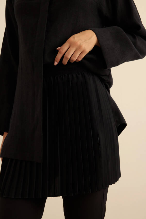 Siyah Beli Lastikli Pilise Etek Aksesuar - 1