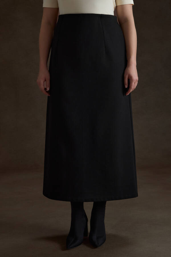Siyah Beli Lastikli Viscon Örme Etek - Aker (1)