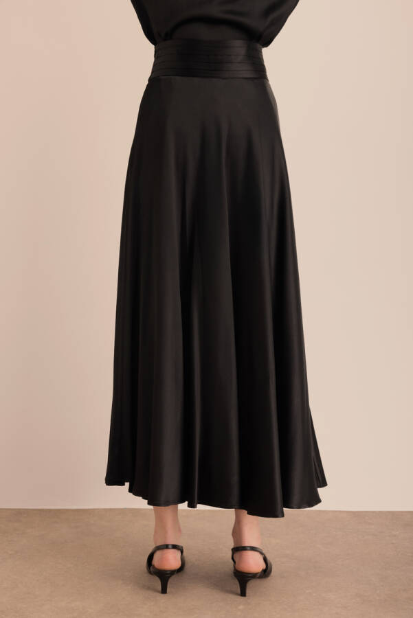 Siyah Beli Pile Detaylı Saten Etek - 5