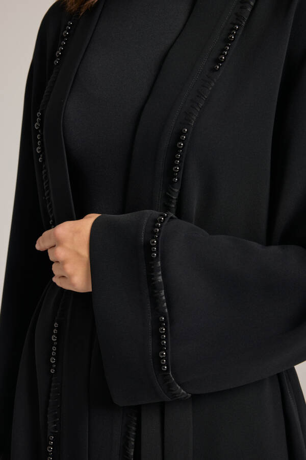 Siyah Boncuk ve İp İşlemeli Kimono - 7