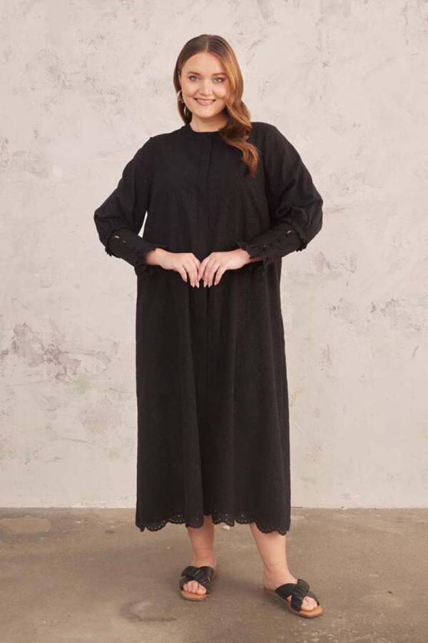 Siyah Brode İşlemeli Pardösü - 2