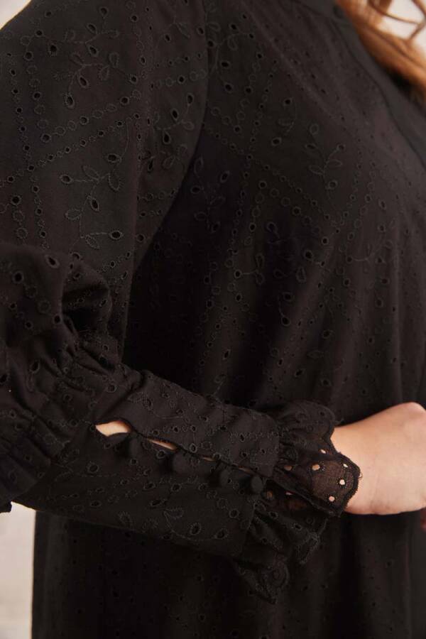 Siyah Brode İşlemeli Pardösü - 7