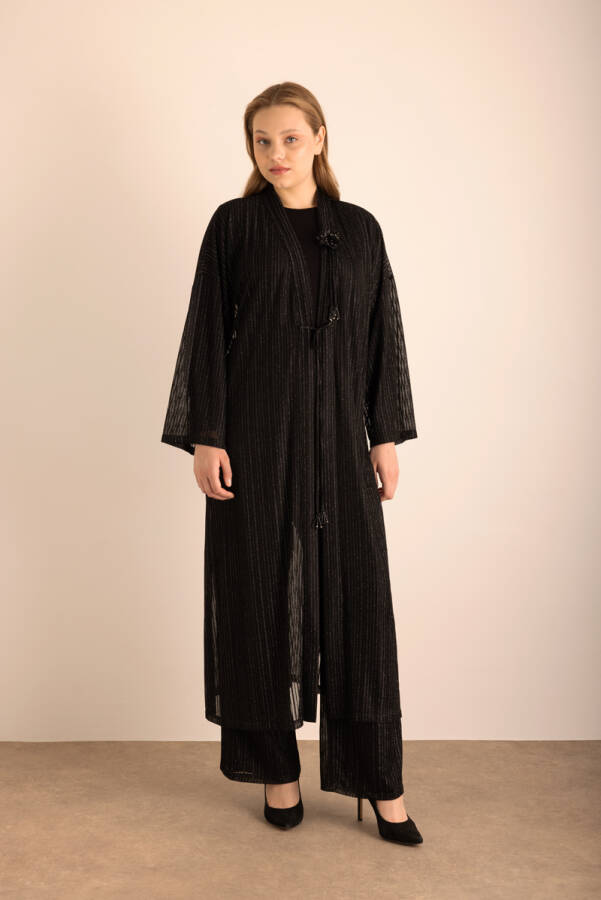 Siyah Çiçek Broş Detaylı Örme Simli Kimono - 2