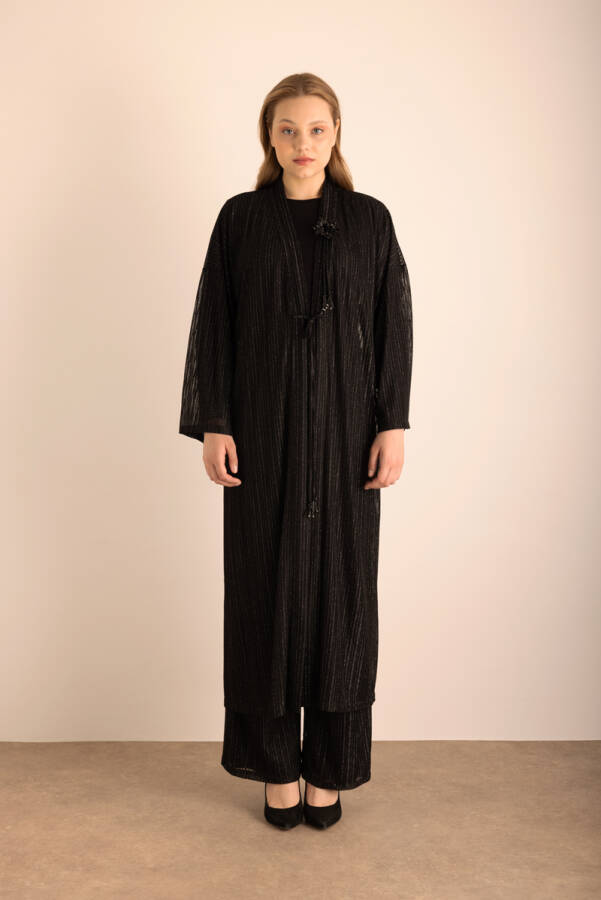 Siyah Çiçek Broş Detaylı Örme Simli Kimono - 3