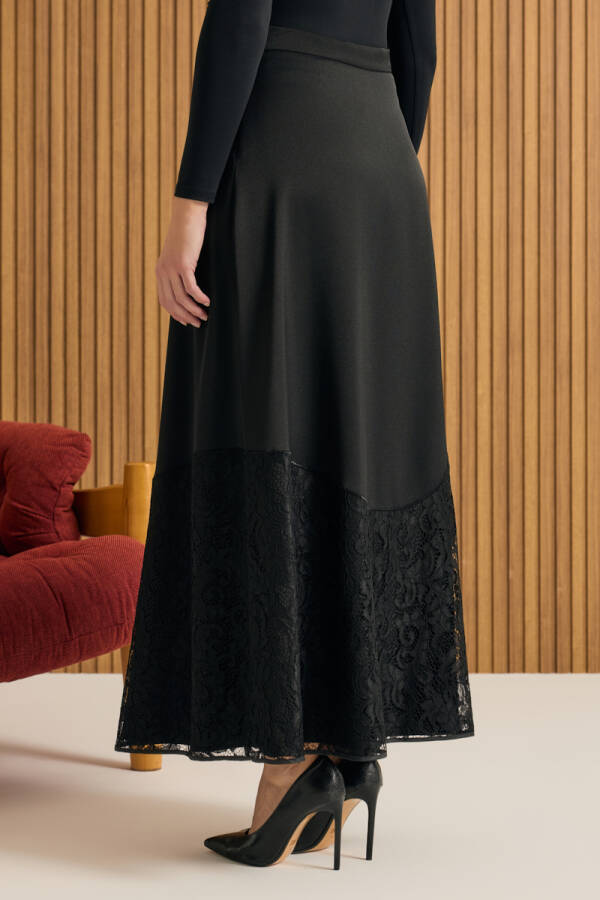 Siyah Dantel Garnili Etek - 6