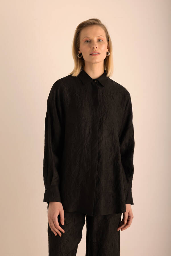 Siyah Kraş Efektli Keten Gömlek - 5
