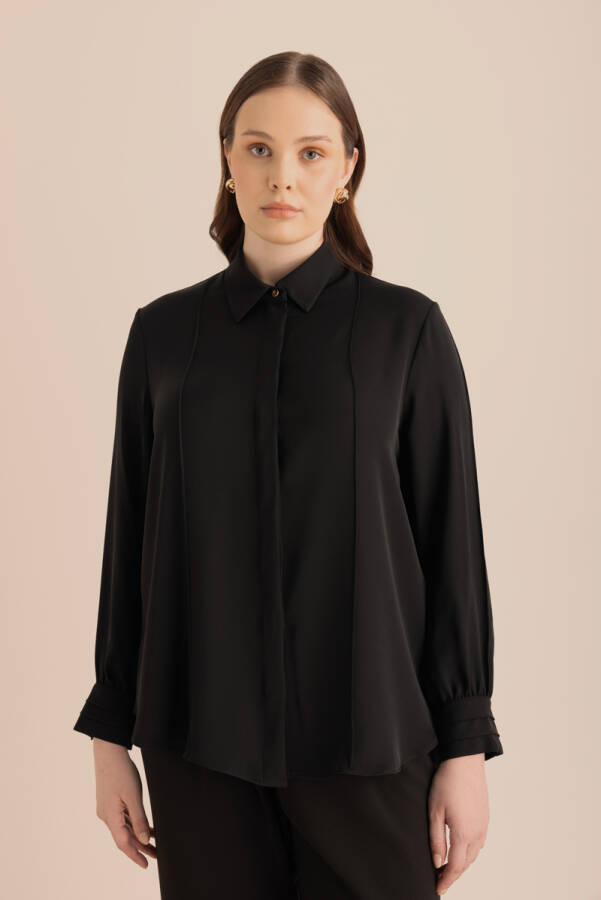 Siyah Detaylı Düğmeli Gömlek - Aker