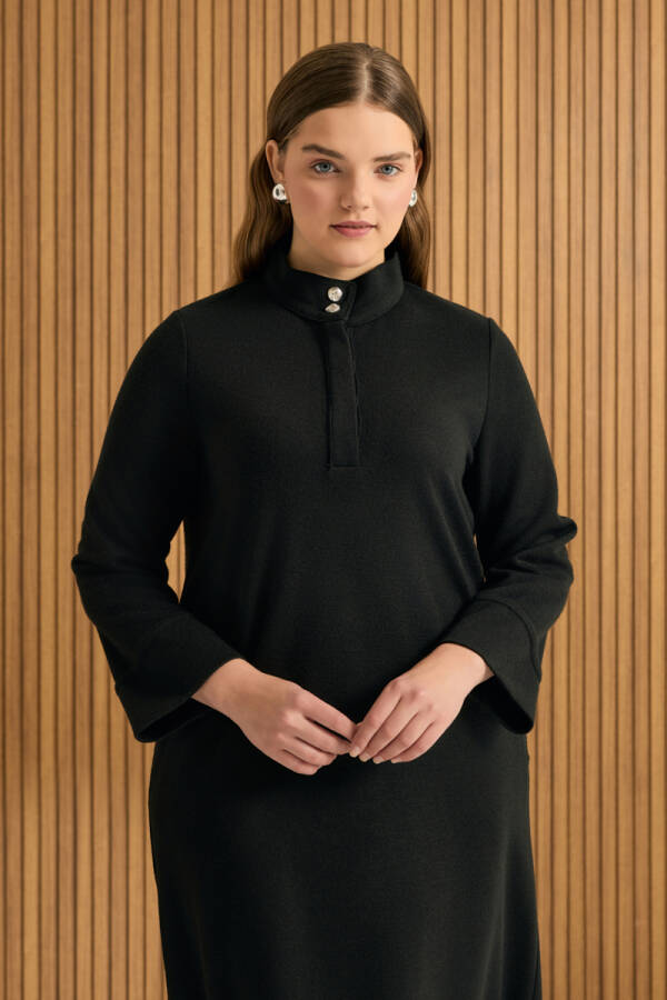 Siyah Dik Yaka Örme Elbise - 5