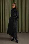 Siyah Dokulu Özel Kumaş Trençkot - 2