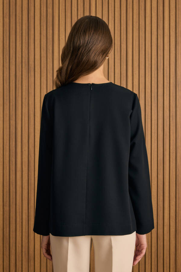 Siyah Dokuma Bluz - 5