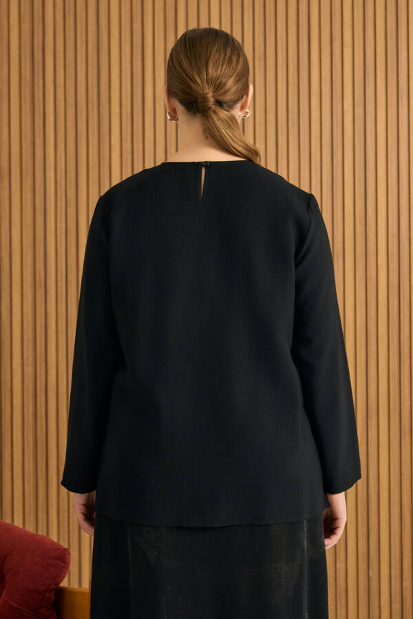 Siyah Dokuma Bluz - 5