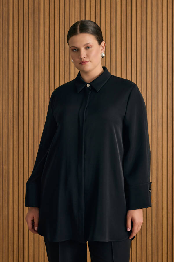 Siyah Dokuma Bluz - Aker