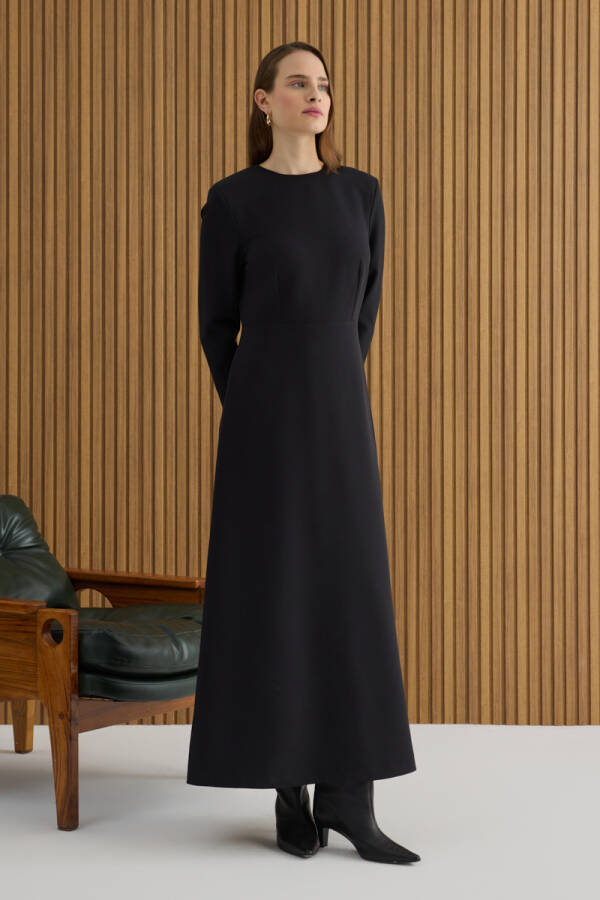 Siyah Dokuma Elbise - Aker (1)