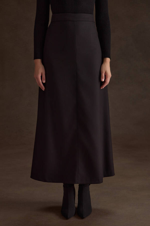 Siyah Dokuma Etek - Aker (1)