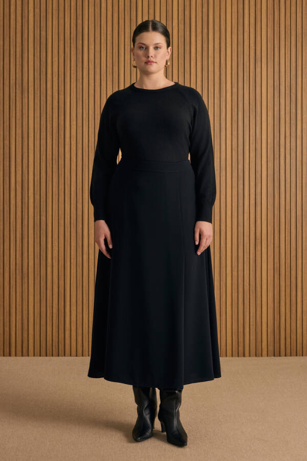 Siyah Dokuma Etek - Aker