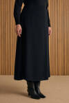 Siyah Dokuma Etek - 4