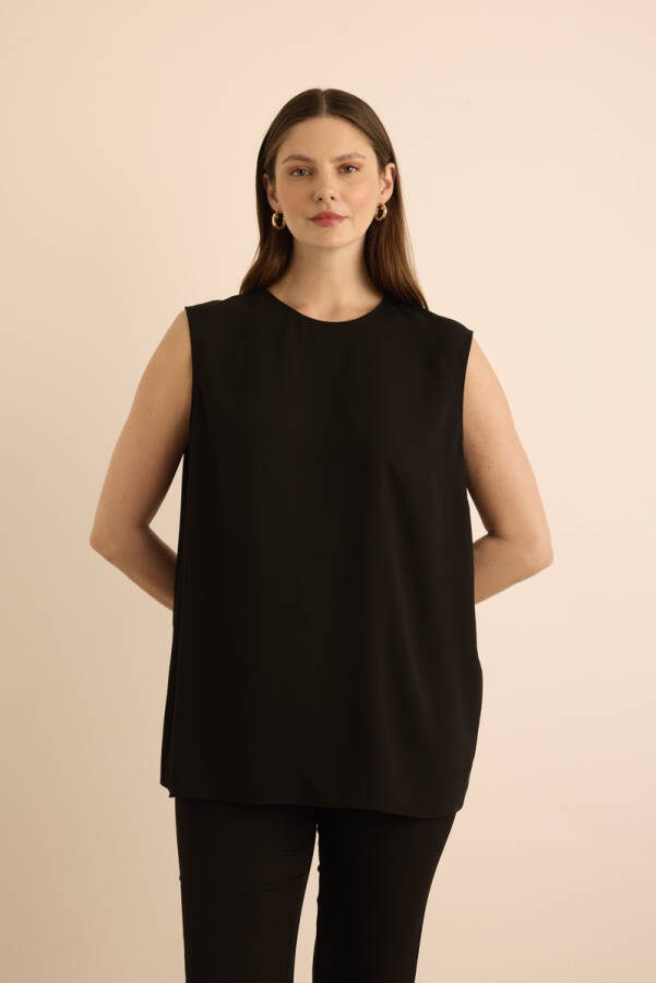 Siyah Dokuma Kolsuz Bluz - 4