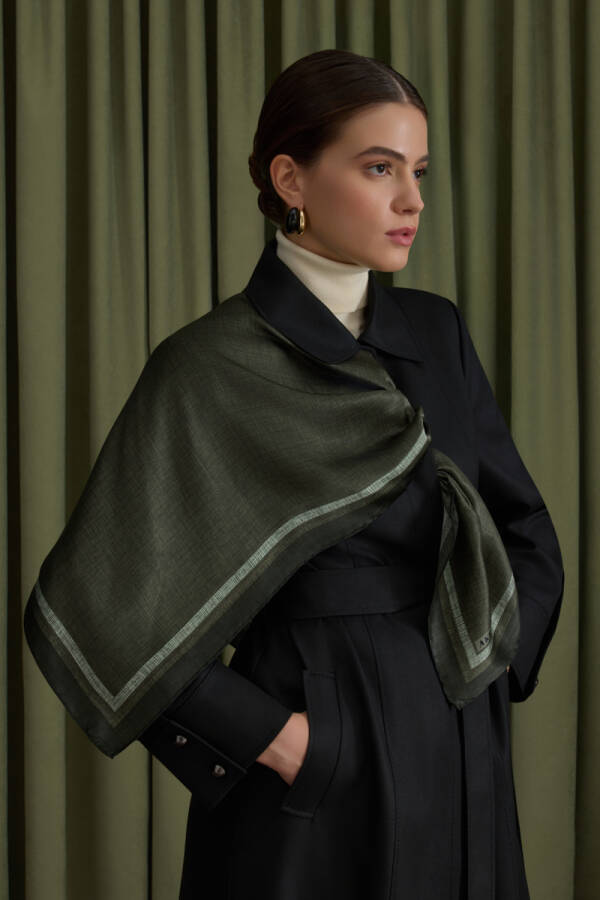 Siyah Dokuma Pardösü - Aker (1)