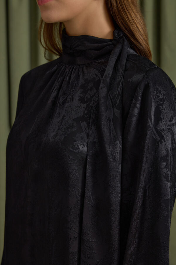 Siyah Dokusu Jakar Desenli Rayon Viscon Tunik - 3