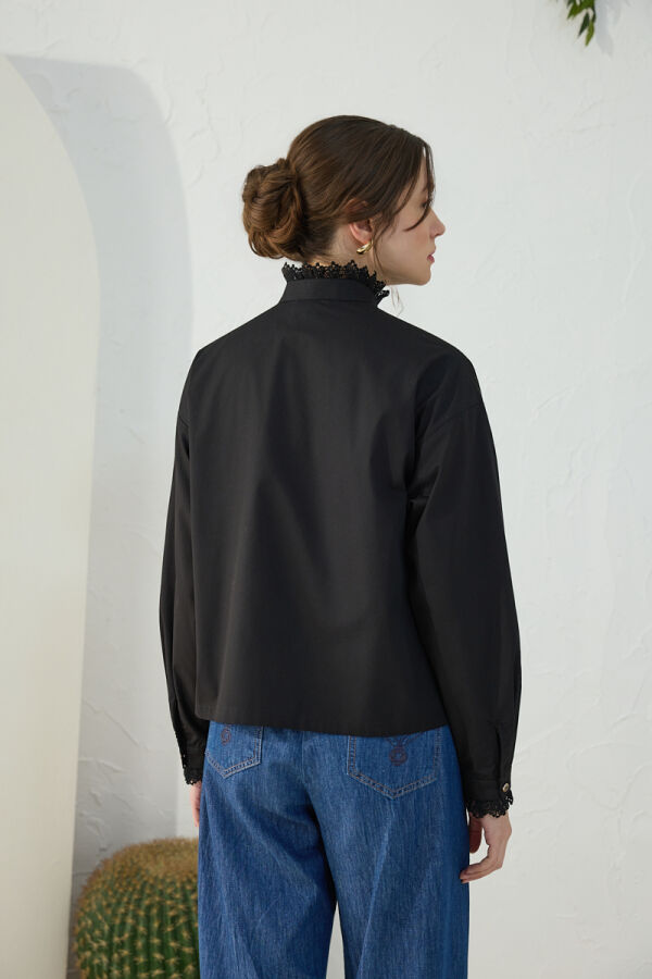 Siyah Fonksiyonel Dantel Detaylı Bluz - 7