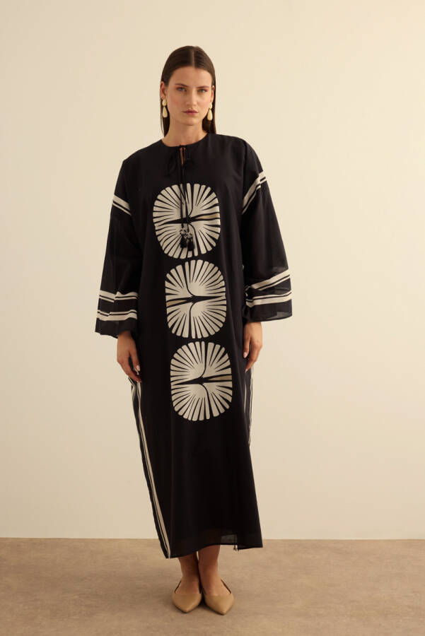 Siyah Geometrik Desenli Cotton Yaz Serinliği Kimono - Aker (1)