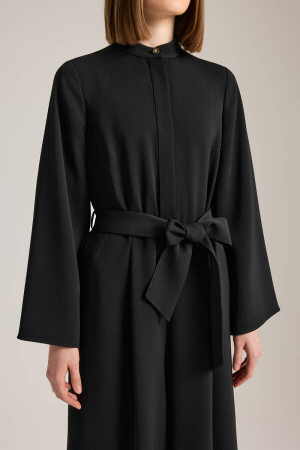 Siyah Hakim Yaka , Kuşak Bağlamalı Dökümlü Tulum - 5