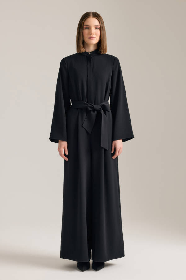 Siyah Hakim Yaka , Kuşak Bağlamalı Dökümlü Tulum - 3