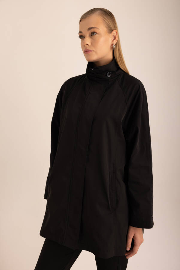 Siyah Hakim Yaka Su İtici Özellikli Kap - 5