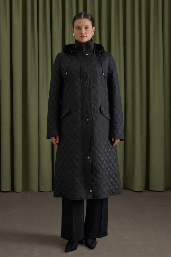 Siyah İçi Kürk Seyyar Kapüşonlu Kapitone Mont - Aker (1)