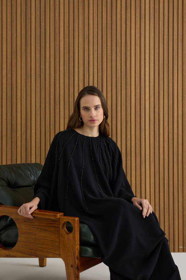 Siyah İşleme Detaylı Yarasa Kol Elbise - 2