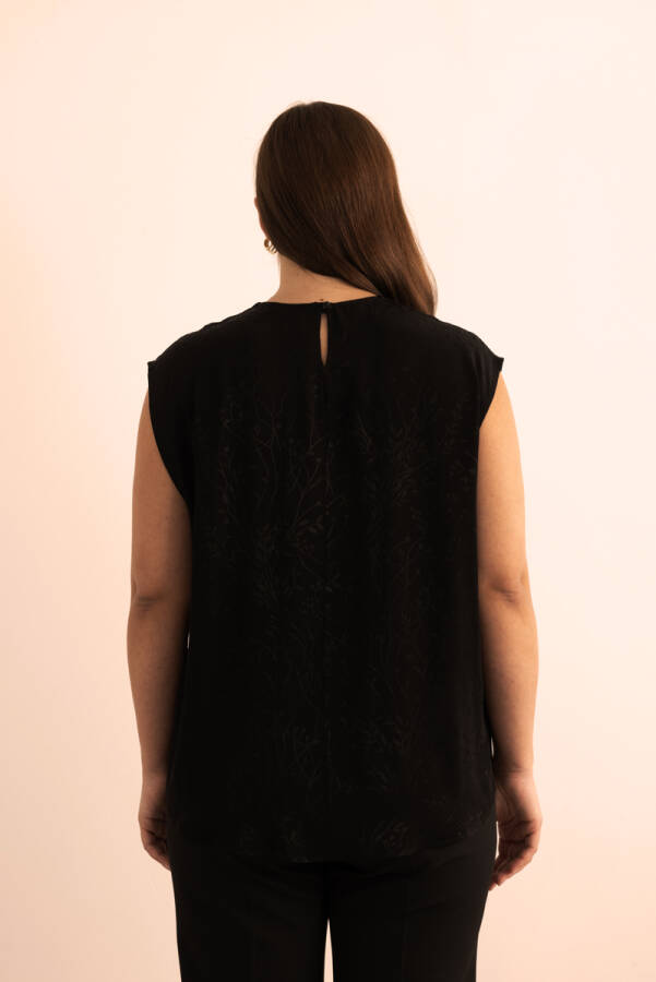 Siyah Jakar Desenli Viscon Kolsuz Bluz - 7