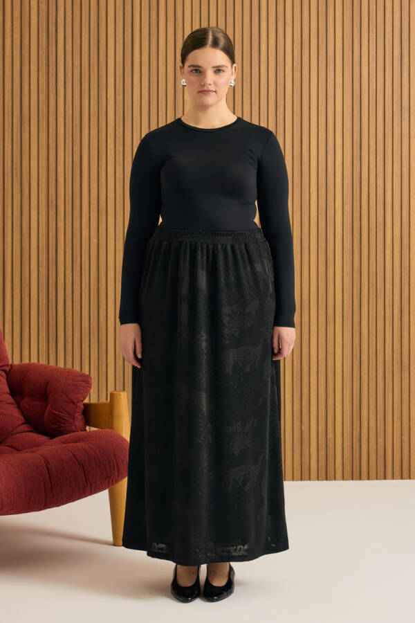 Siyah Jakarlı Örme Etek - Aker (1)