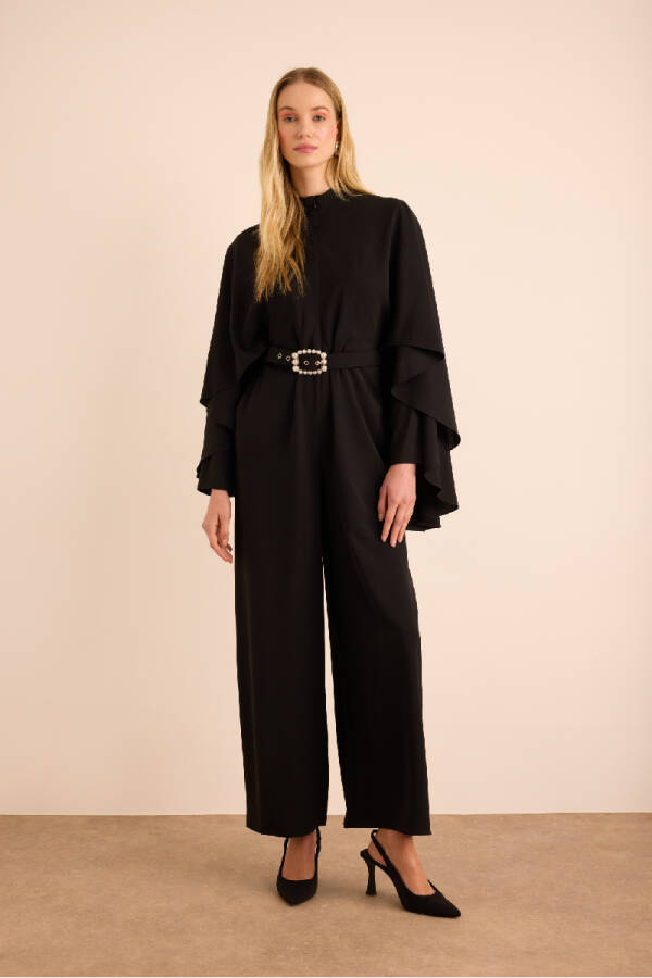 Siyah Kemerli Pelerin Detaylı Dokuma Tulum - 4