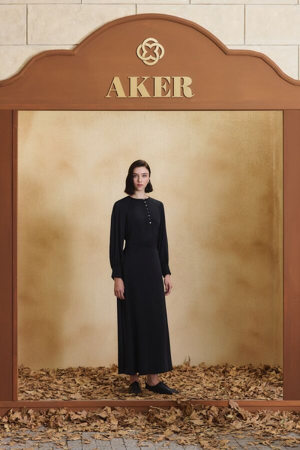 Siyah Kloş Etek - Aker