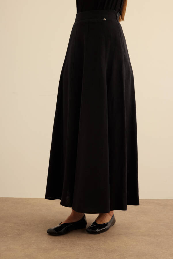 Siyah Kloş Yırtmaçllı Keten Etek - 4