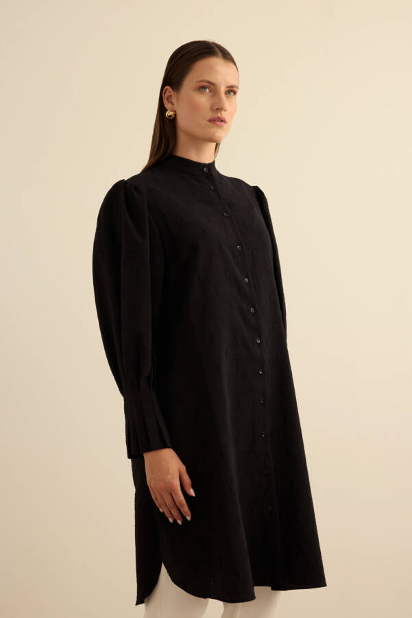 Siyah Kol Ucu Dikiş Detaylı Viscon Tunik - 4