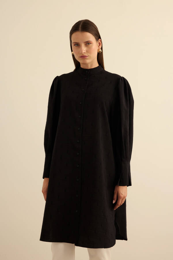 Siyah Kol Ucu Dikiş Detaylı Viscon Tunik - Aker