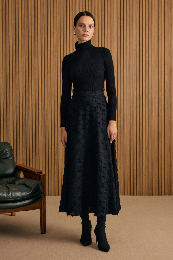 Siyah Kumaşı Püsküllü Dokuma Etek - 3