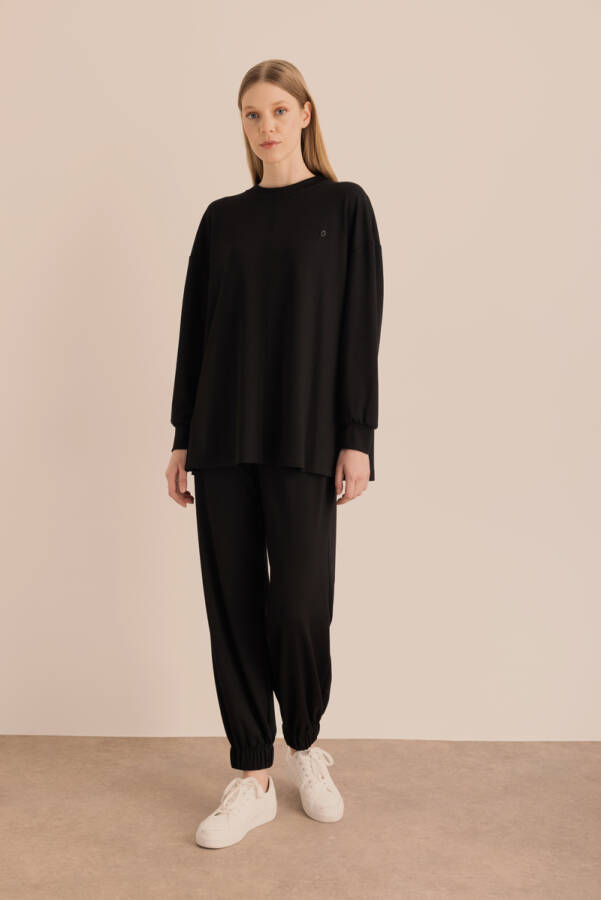 Siyah Kup Detaylı Sweatshirt - 2