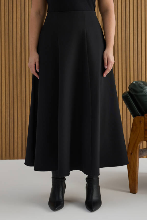 Siyah Kuplu Kloş Etek - 3
