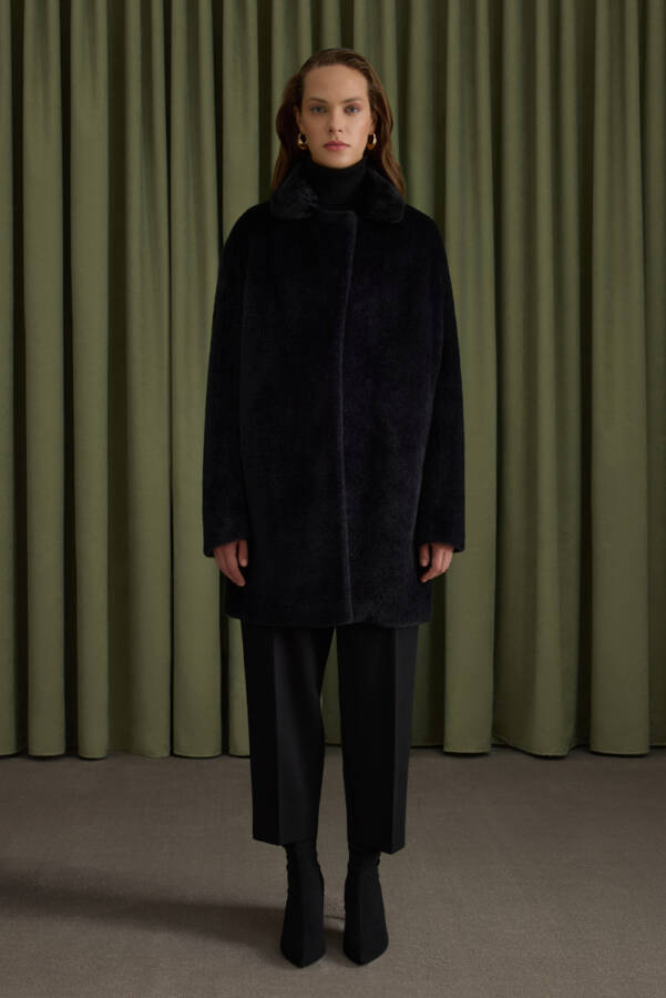 Siyah Kürk - Aker (1)