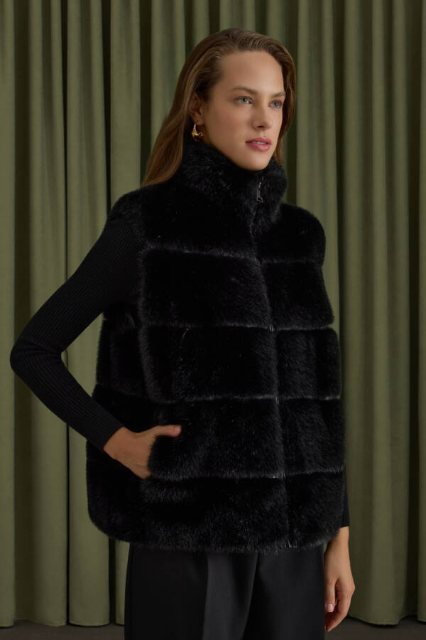 Siyah Kürk Yelek - 4